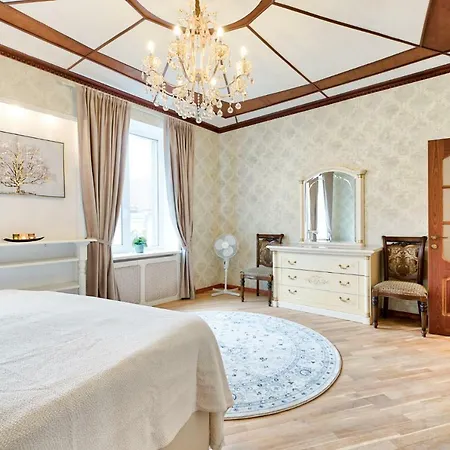 The Goldsmiths' Old Town Treasure Appartement *